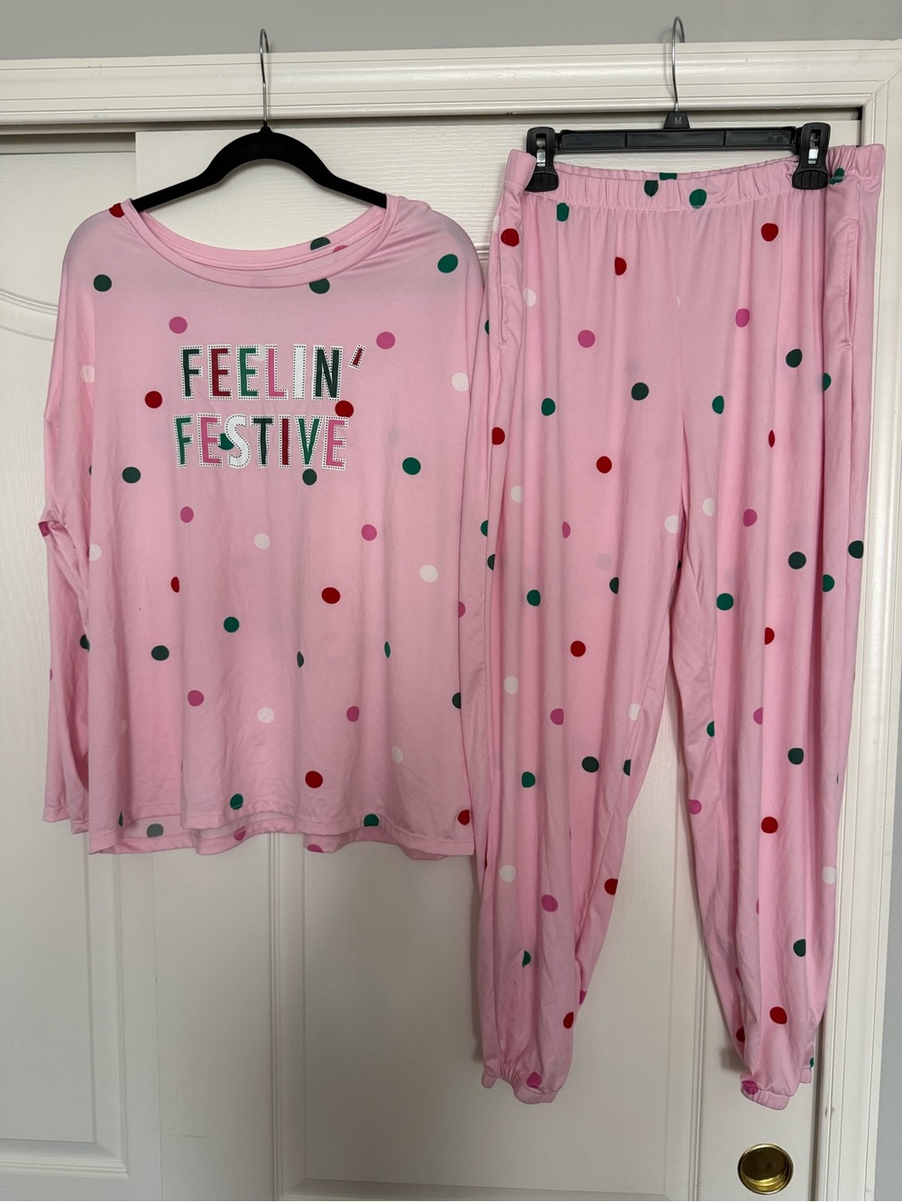 Women's Pink 'Feelin' Festive' Polka Dot Pajama Set XL